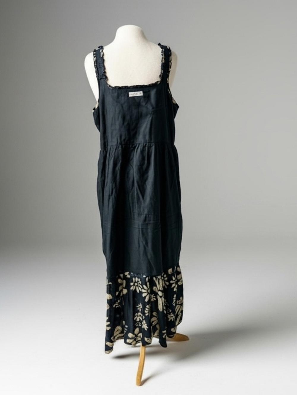 Natural Life XL Black Maxi Floral Dress with Beige Floral Print - Picture 2 of 5